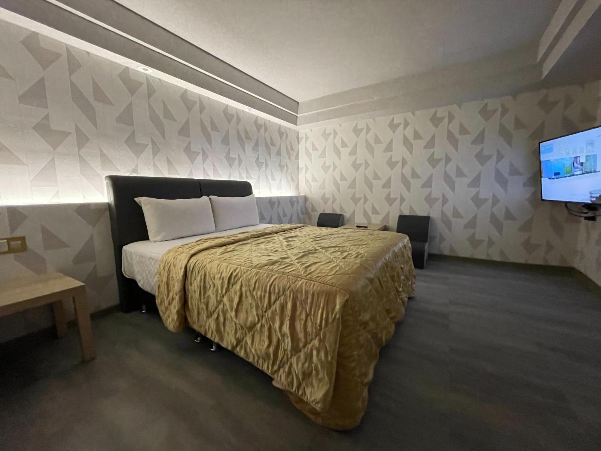 溫情自助旅店 Hotel Taoyuan Buitenkant foto